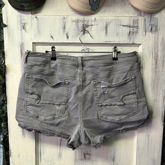 American Eagle Outfitters Distressed Gray Jean Shorts - Picture 3 of 4
